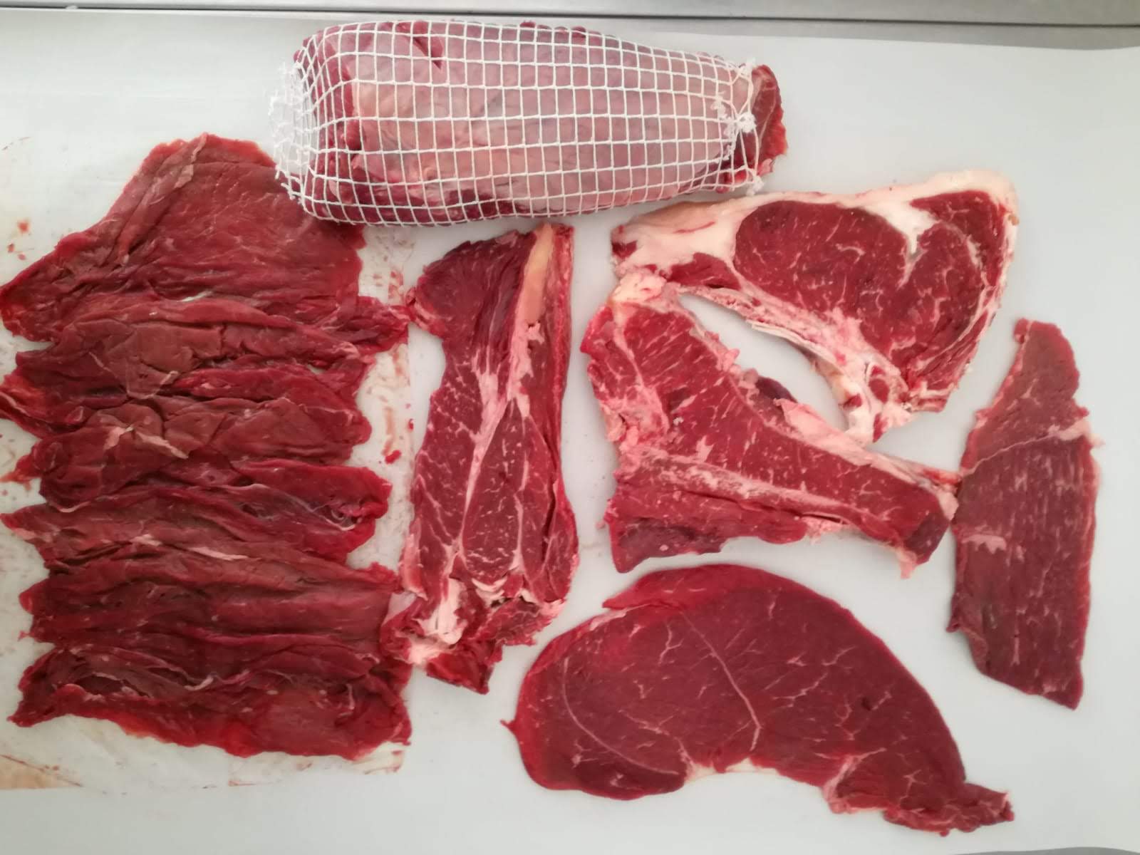 CARNE DI VITELLO E DI MANZO